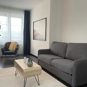  Apartment Airport Fuer 4 - Smart Tv - Kueche - Echarger Deutschland
